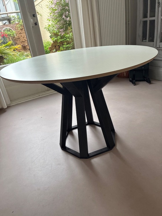 Image 1 of Runder Esstisch von ARP Design