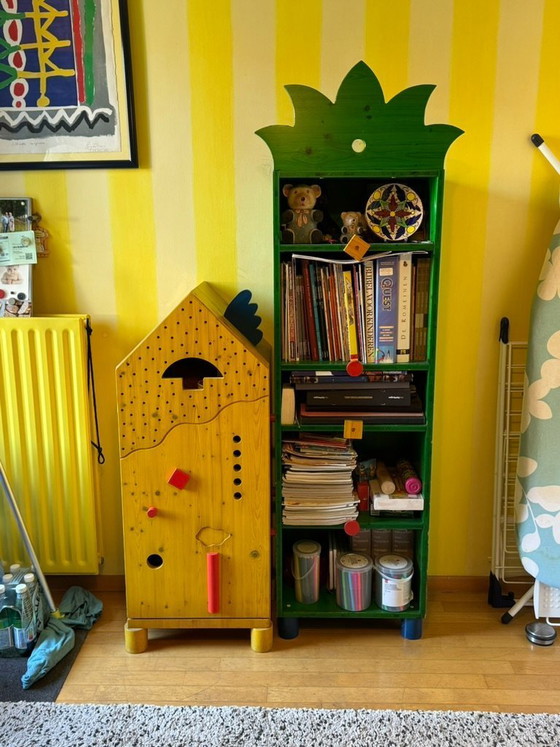 Image 1 of Mobilier pour enfants / Collection MAKIS (Makis Warlamis) figure également dans la sélection du MoMA de New York.