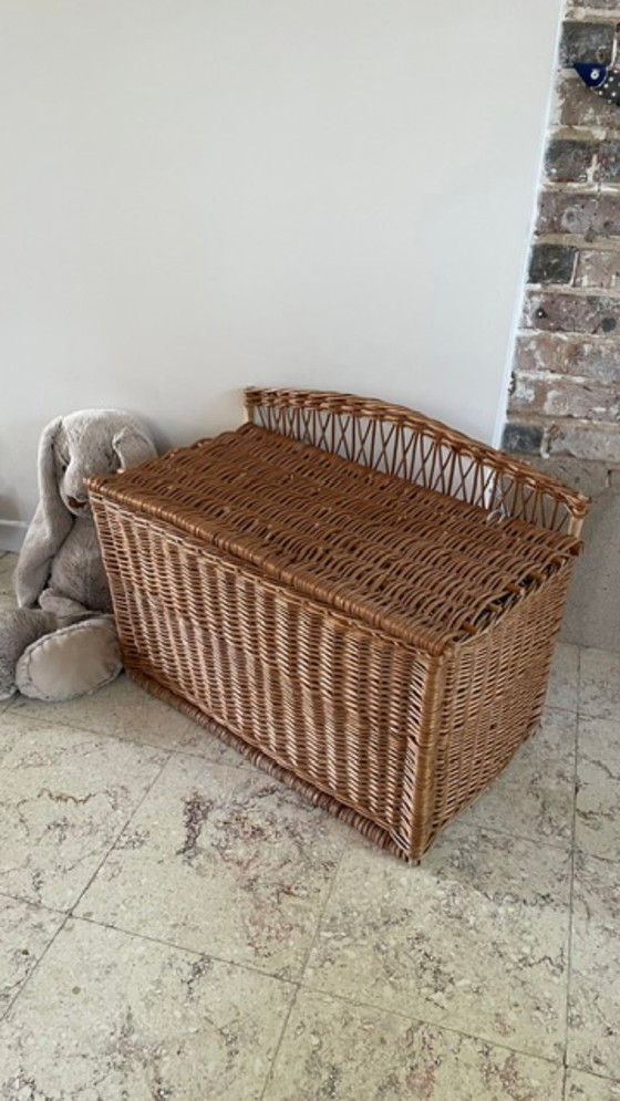 Handgemaakte, gesigneerde vintage aardewerk vaas – Ladekasten, Rattan (photo 36 of 37)