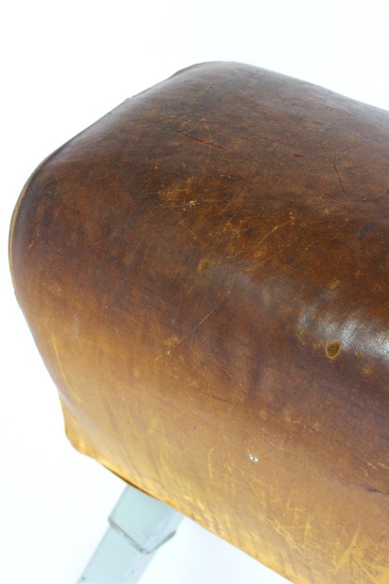 Image 1 of Cavallo da Ginnastica vintage in pelle con trampolino, anni '60, set di 2