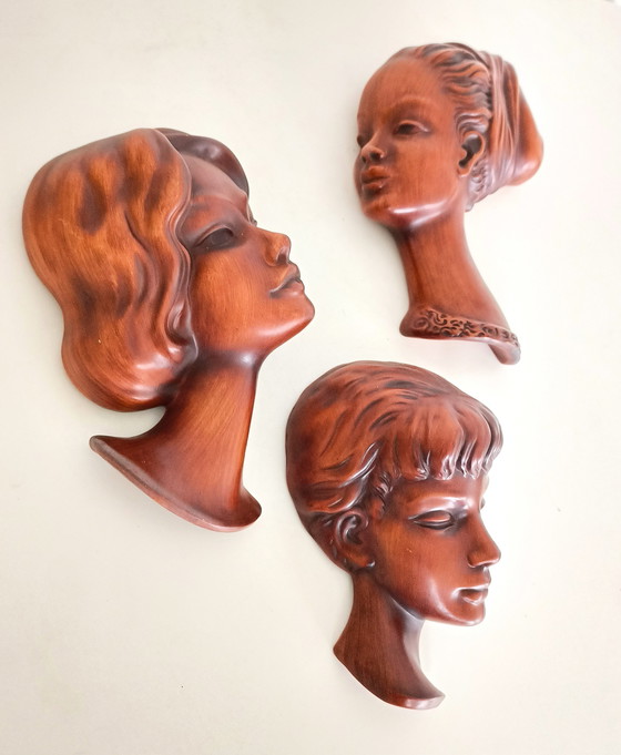Image 1 of Raumschmuck Three Wall Masks Fifties