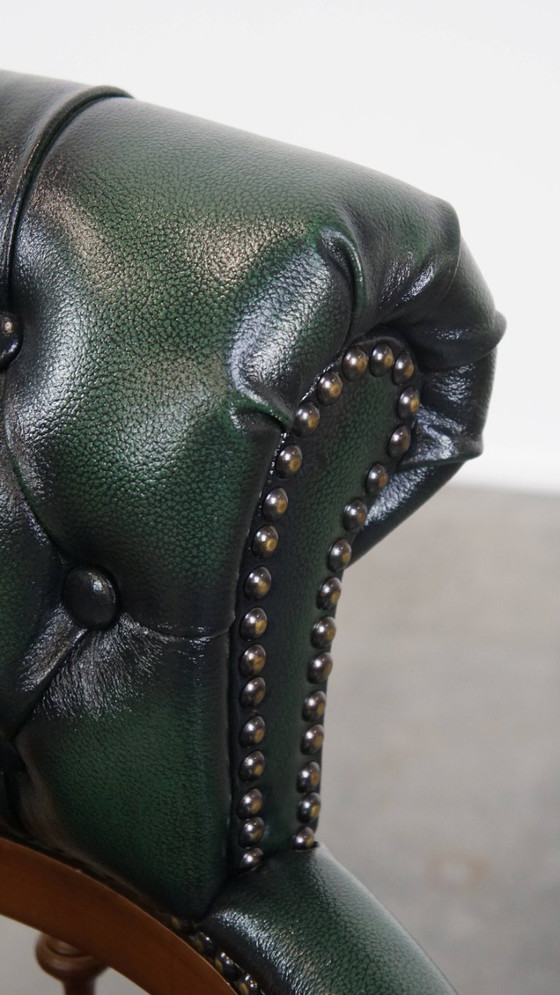 Image 1 of Sedia da ufficio Chesterfield in pelle di mucca inglese verde