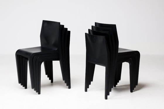 Chaise Laleggera, Riccardo Blumer pour Alias, magnifique noir au grain apparent – Chaises de salle à manger (photo 4 of 19)