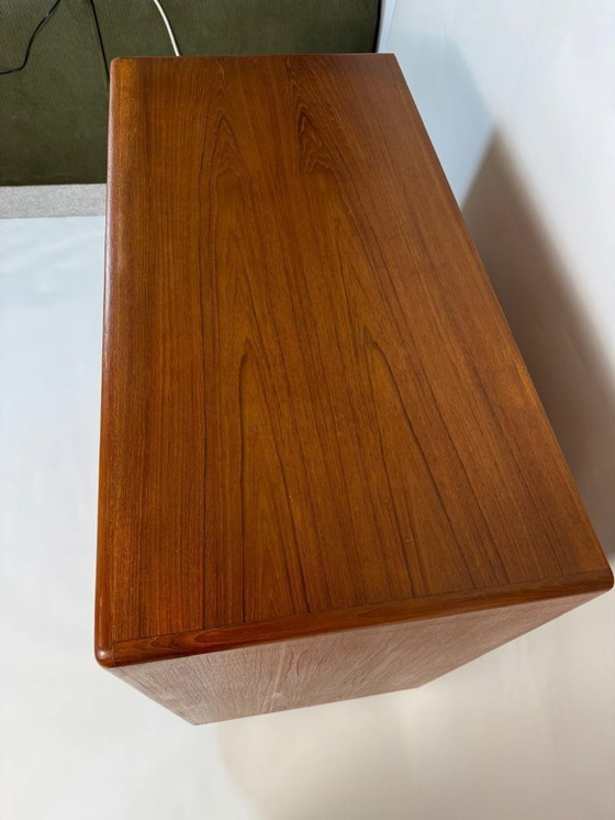 Image 1 of Mobile TV in teak Dyrlund, credenza alta, cassettiera, metà secolo