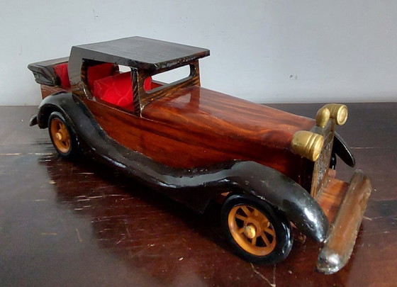 Image 1 of Voitures et camions en bois fabriqués et peints à la main