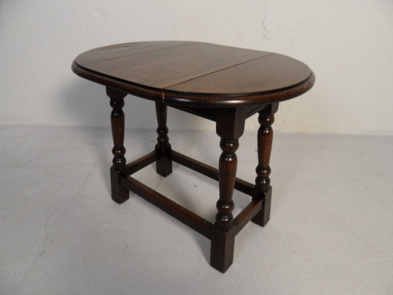 Image 1 of Vintage oak side table