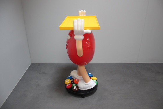 Image 1 of Rarissimo supporto in plastica della mascotte dell'azienda di caramelle M&M's, anni Novanta.