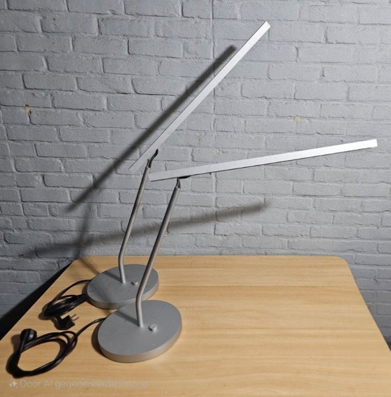 Image 1 of Maarten Van Severen, lampada da tavolo U-Line BA11 (1997) - Design minimalista belga.