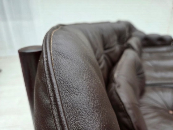 Image 1 of Divano a 3 posti in stile scandinavo degli anni '70, disegnato da Arne Norell e rivestito in pelle.