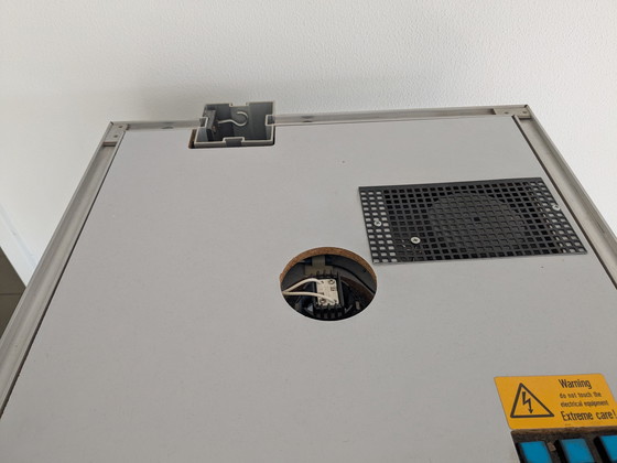 Image 1 of Glass Display Case Linea 50 by SDB Display Case Construction