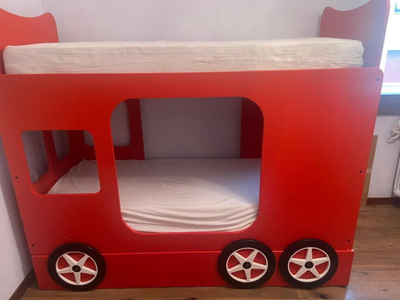 Image 1 of Ik verkoop een uniek stapelbed, gemaakt door een timmerman.