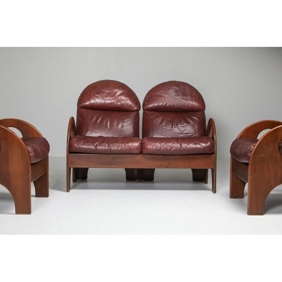 Image 1 of Vintage Gae Aulenti 'Arcata' Love Seat in Walnut and Burgundy Leather 1968