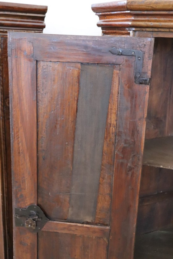 Image 1 of Pareja de esquineros antiguos, Italia Siglo XVII RESTAURADO