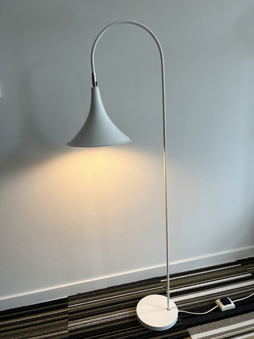 Lampe à trompette Hala, années 1980.