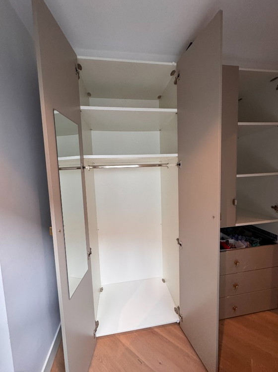 Image 1 of Armoire Hulsta moderne