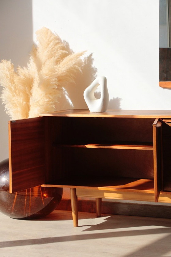 Image 1 of Meuble Vintage Zebrano et Noyer Morris of Glasgow