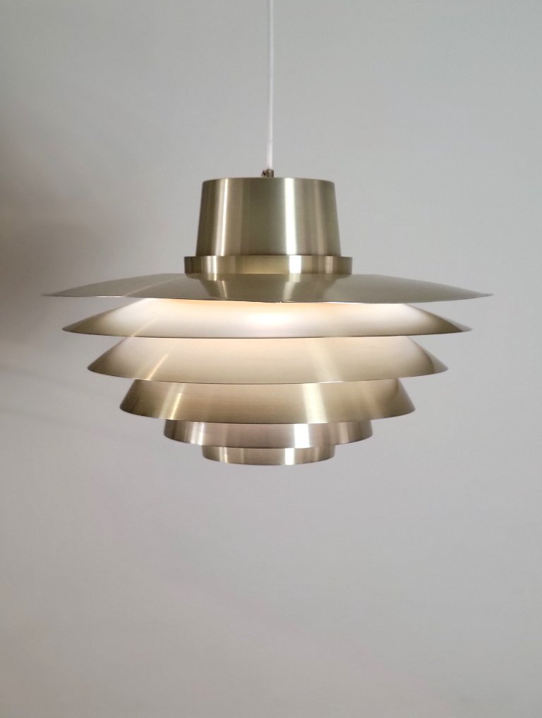 Vintage Verona pendant lamp in brass by Sven Middelboe for Nordisk