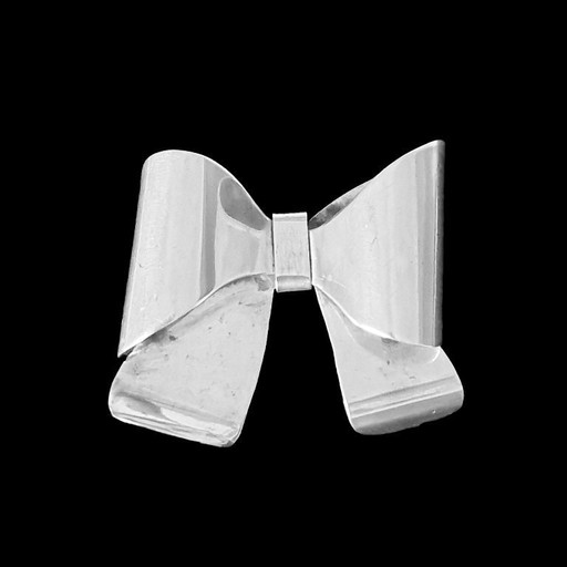 Svenskt Guldsmide - Zweedse zilveren strik broche - 60s