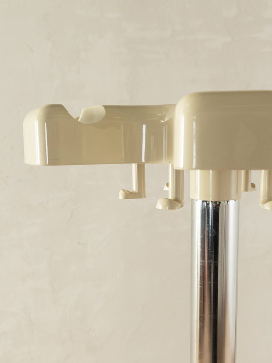 Image 1 of "Space Age" coat stand, Model VIP, Roberto Lucci & Paolo Orlandini, vintage