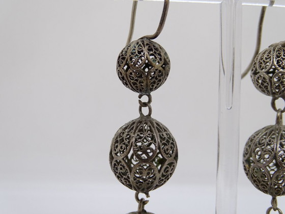 Image 1 of Boucles d'oreilles sphériques en filigrane Charro, argent massif 925, début du XXe siècle - Salamanque, Espagne