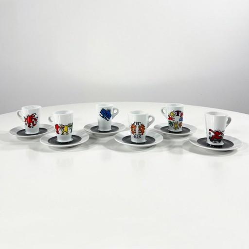 Set van 6 Keith Haring espressokopjes en schotels van Tognana, jaren 90.