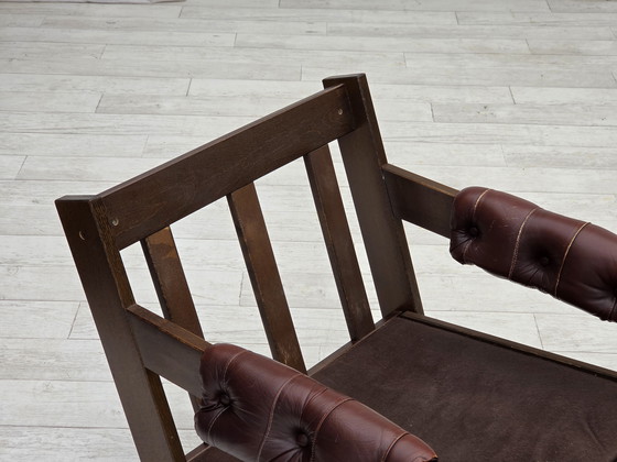 Image 1 of 1970, Scandinavische fauteuil, bruin meubelleer, donker beukenhout.