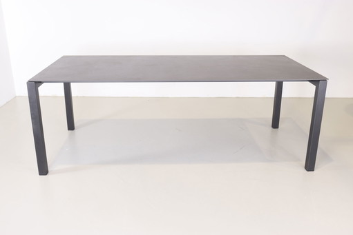 Table Bert Plantagie