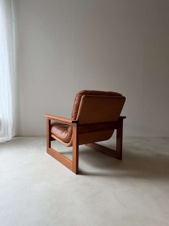 Image 1 of Fauteuil lounge vintage en cuir teck des années 1960