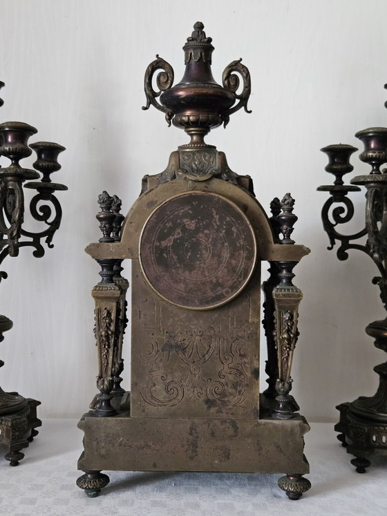 Embellecedores de chimenea de estilo neorrenacentista del siglo XIX. – Hersant, Relojes, Bronze (photo 7 of 14)