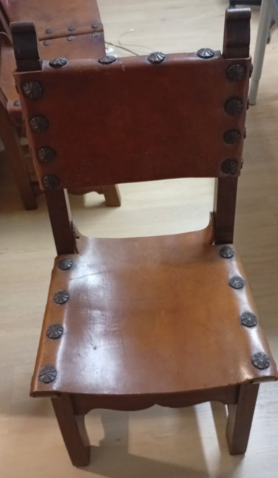 3 rustikale Esszimmerstühle – Leder, Metall (photo 10 of 11)