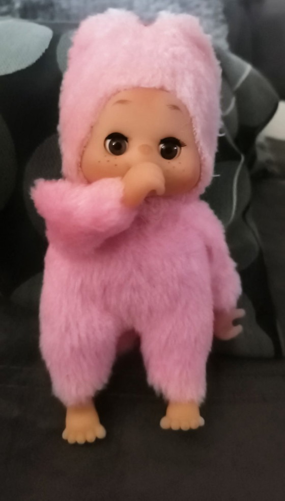 Image 1 of Poupée vintage rose de style Monchhichi, 20 cm