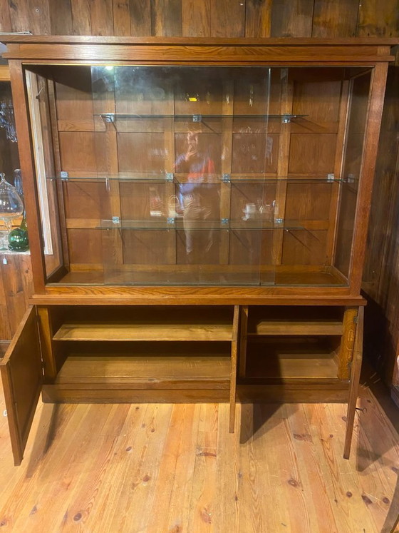 Image 1 of Escaparate de una tienda de la década de 1930.