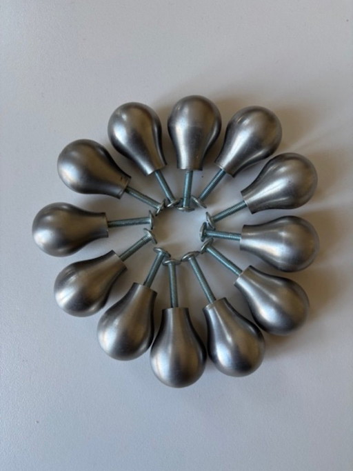 12 pomos para muebles FSB de Jasper Morrison