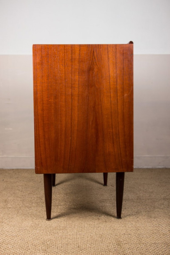 Image 1 of Deense Teak ladekast, 4 lades, van Borge Mogensen voor Søborg Mobelfabrik.