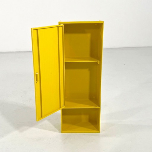 Gelbe T333 Apotheke von Metalplastica, 1970er Jahre