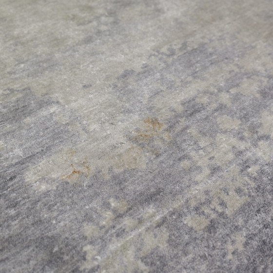 Image 1 of Sartori Nika rug - 306x250