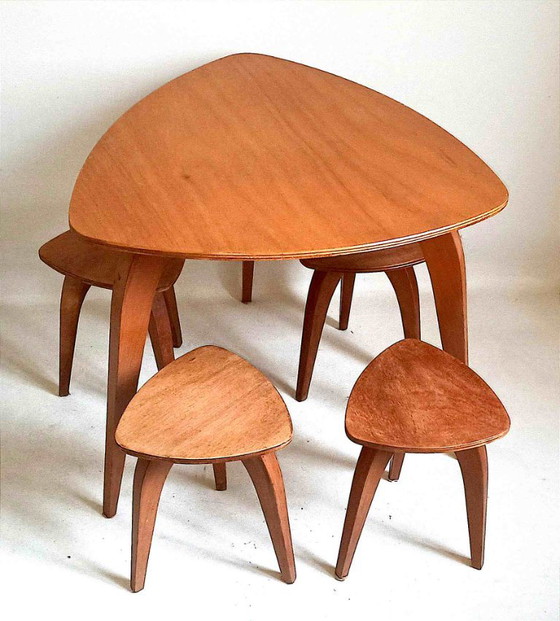 Set tavolo e quattro sgabelli Anni '50, Set da pranzo, Legno, Marrone, Mid Century Modern (foto 5 di 8)