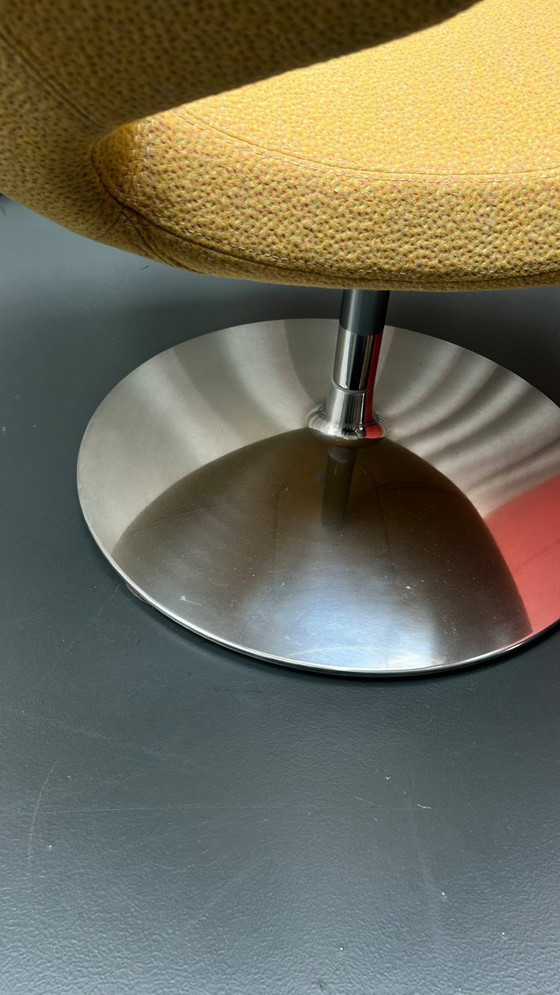 Image 1 of Poltrona Apollo Artifort