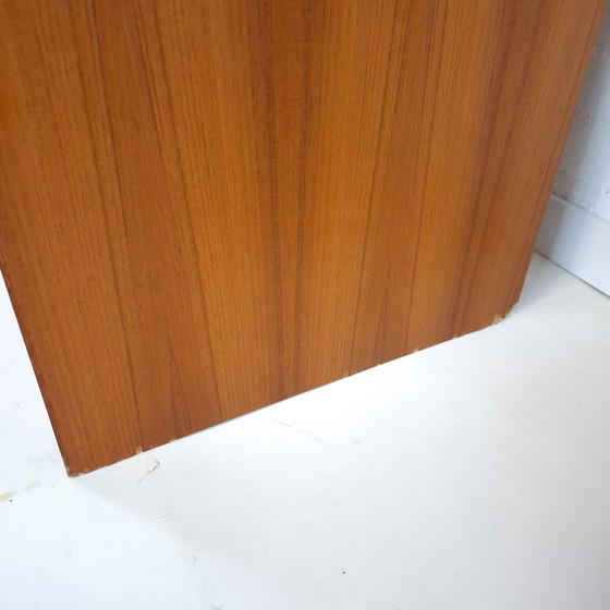 Image 1 of Armario de pared antiguo de teca, diseño danés, década de 1970.