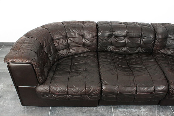 Image 1 of De Sede DS11 a due posti in pelle patchwork marrone