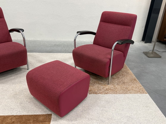 Image 1 of 2 Leolux Scylla high armchair with ottoman, pink fabric leather