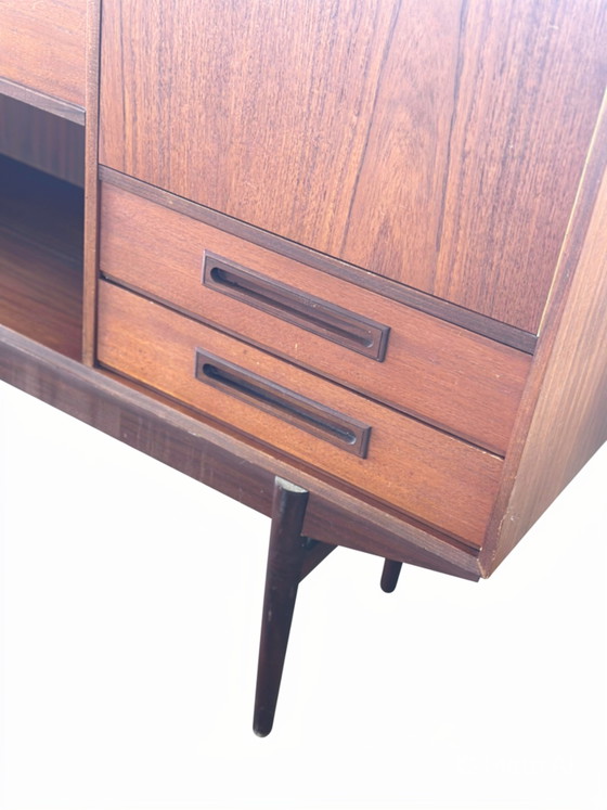 Image 1 of Mobile pensile vintage in teak, unità a parete in stile metà secolo.