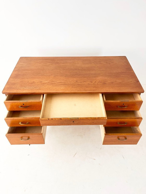 Image 1 of Scrivania vintage scandinava