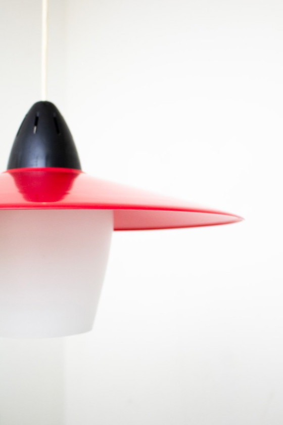 Image 1 of Lampada a sospensione vintage Philips anni '60 rossa