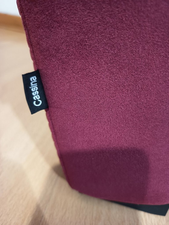 Image 1 of CASSINA 2X Poltrone 637 UTRECHT  (NUOVE MAI USATE) in Velluto 13L Ortigia/Plum con Cuciture in filo Naturale a punta Cavallo
