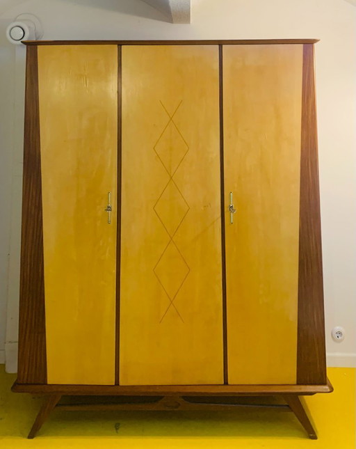 Armadio vintage di metà secolo