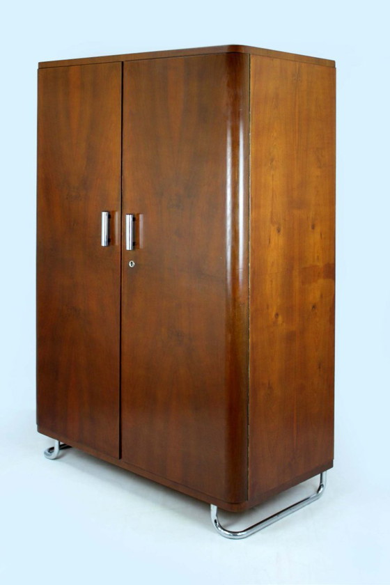 Image 1 of Armoire Bauhaus en acier chromé et tubulaire de Hynek Gottwald, années 1940