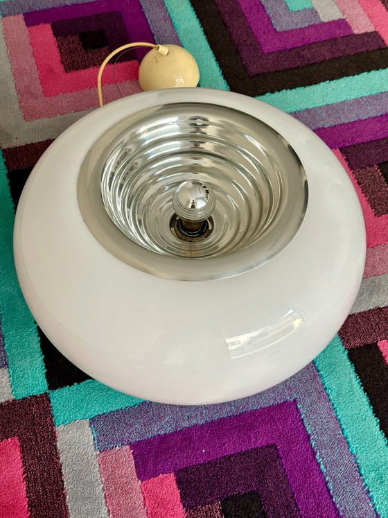 Image 1 of Außergewöhnliche „Schwarz-Weiß“-Pendelleuchte von Achille & Pier Giacomo Castiglioni für Flos – Makelloser Zustand – 1968