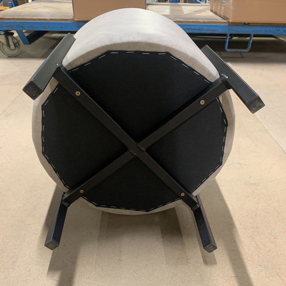 Image 1 of Pouf Castle Line Duco beige scuro