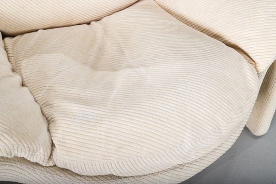 Image 1 of  Chaises et ottomans P60 par Vittorio Introini pour Saporiti, 1960, ensemble de 4